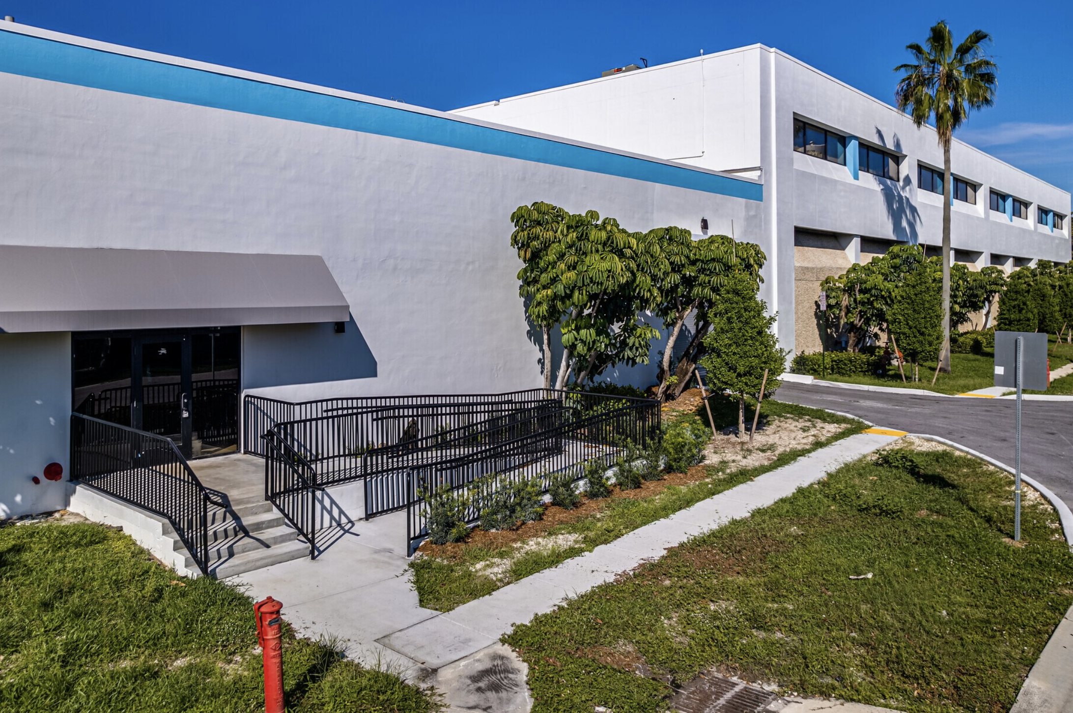 1601 Hill Avenue — view 4